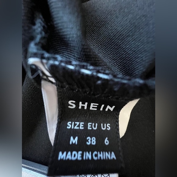 SHEIN Black and Pink Strapless Bodycon Dress - Picture 5 of 6